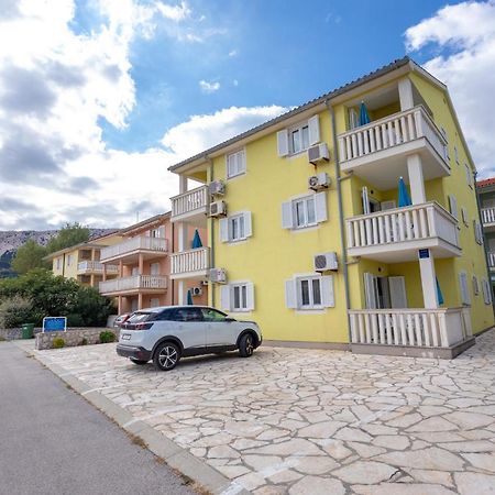 Apartments Crnekovic II Popa Dorcica Baska  Exterior photo