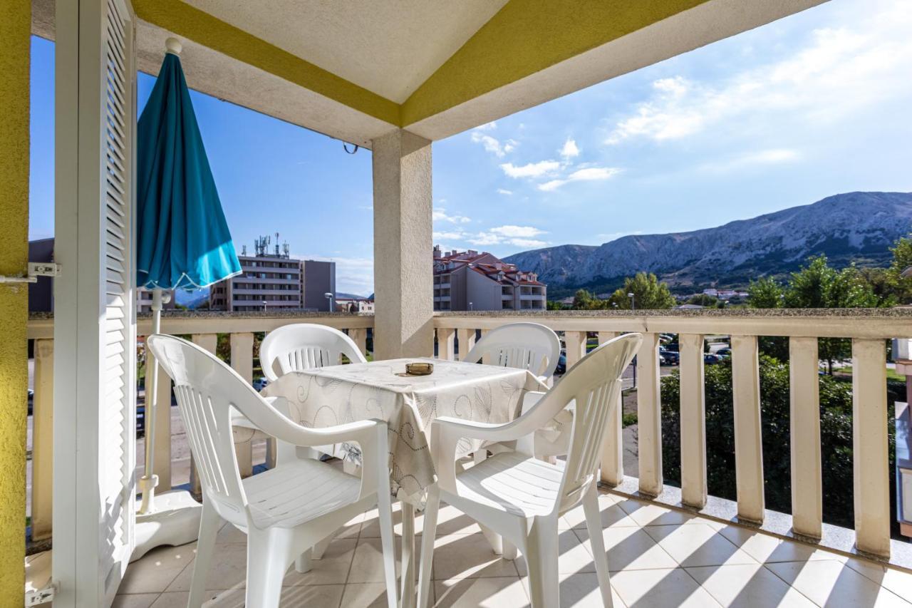 Apartments Crnekovic II Popa Dorcica Baska  Exterior photo