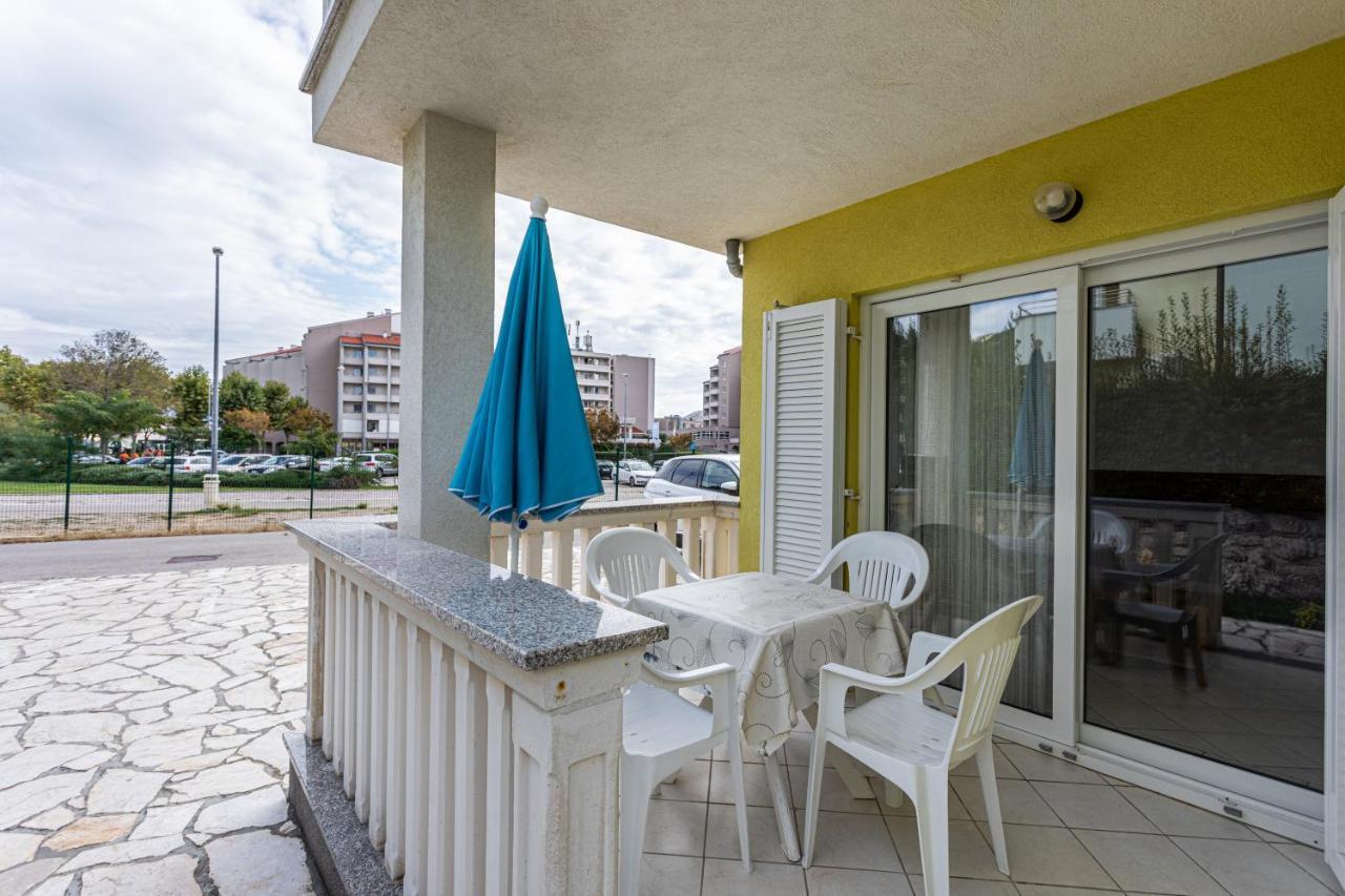Apartments Crnekovic II Popa Dorcica Baska  Exterior photo
